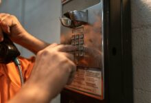 phone data network start reveals contact signals